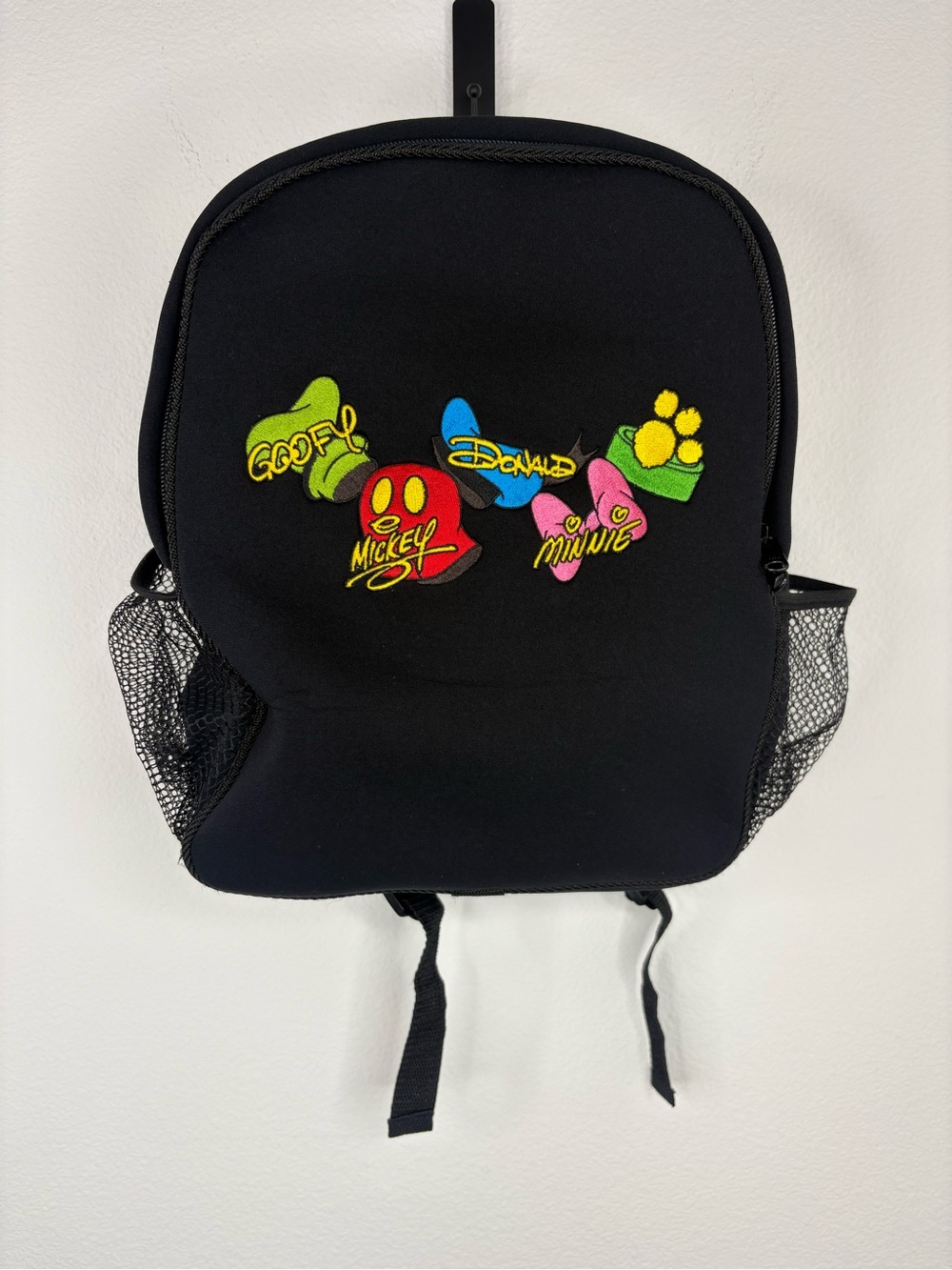 Vintage Y2K Disneyland Backpack - Black with Characters Hats & Signatures